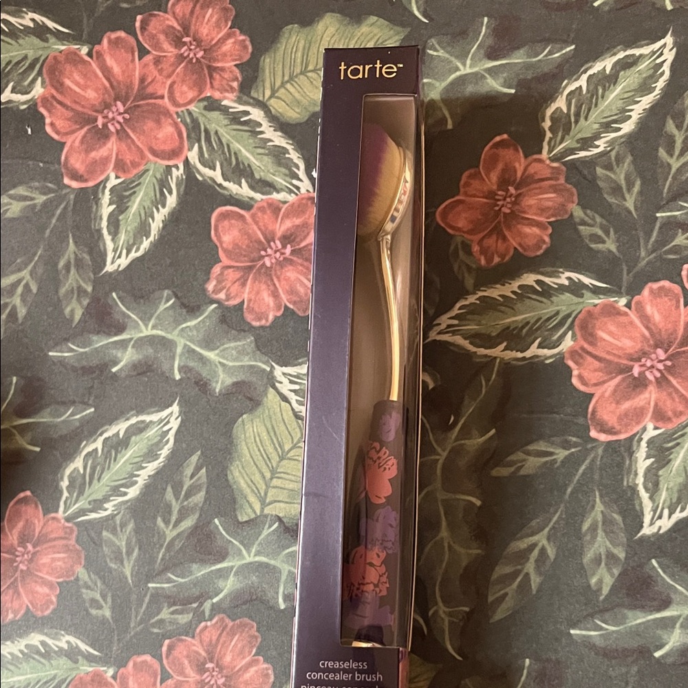 Tarte Floral Makeup Brush with Purple Handle - Picture 2 of 3
